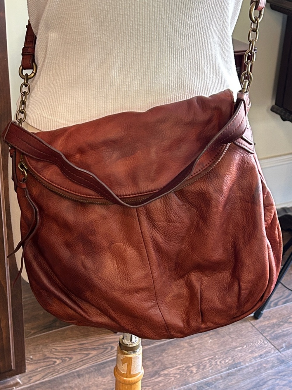 Margot Brown Leather Crossbody Shoulder Bag - Brown Hobo